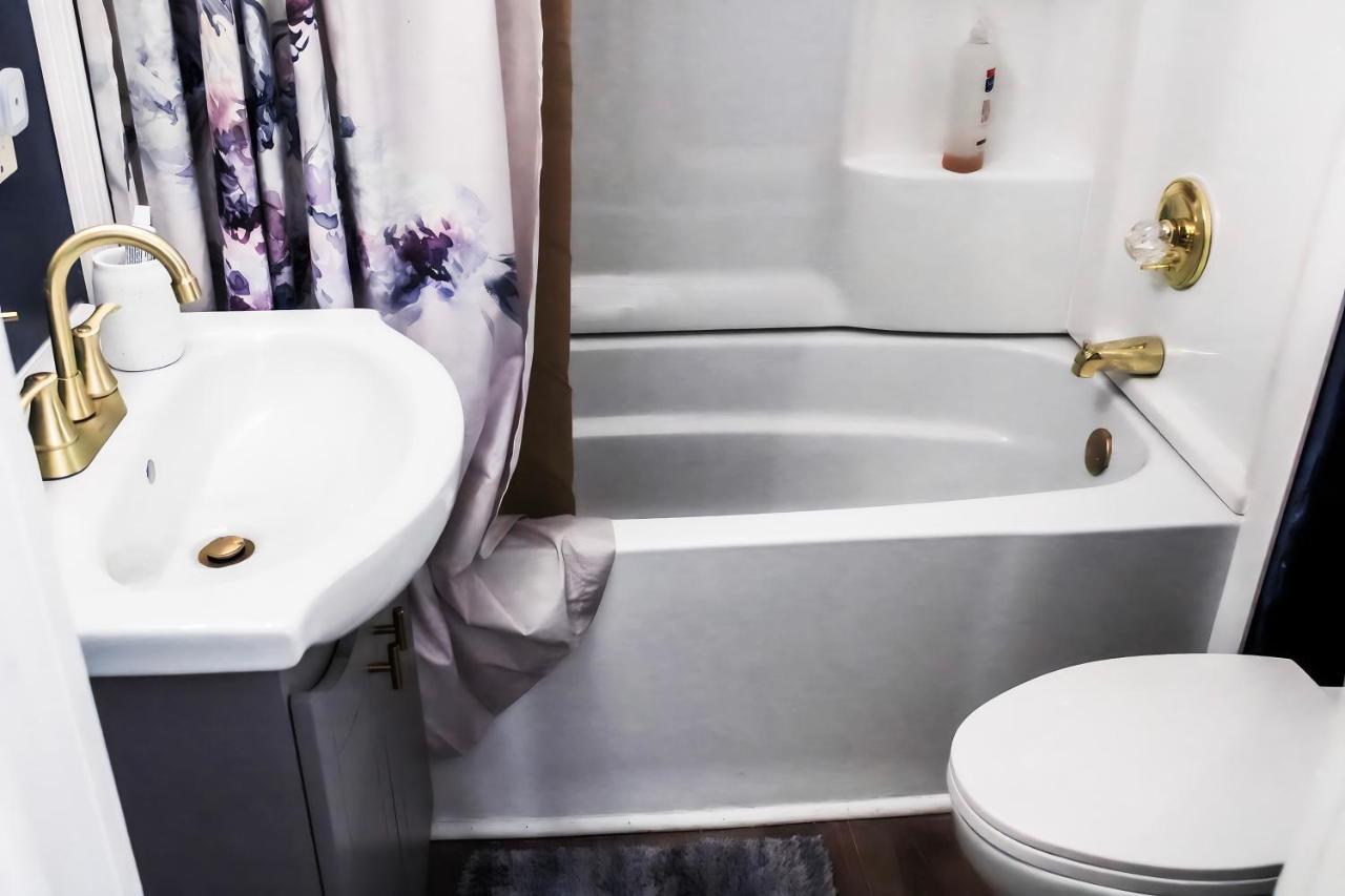 Cozy City Retreat Near Downtown Indianapolis- Private Bedroom Eksteriør bilde